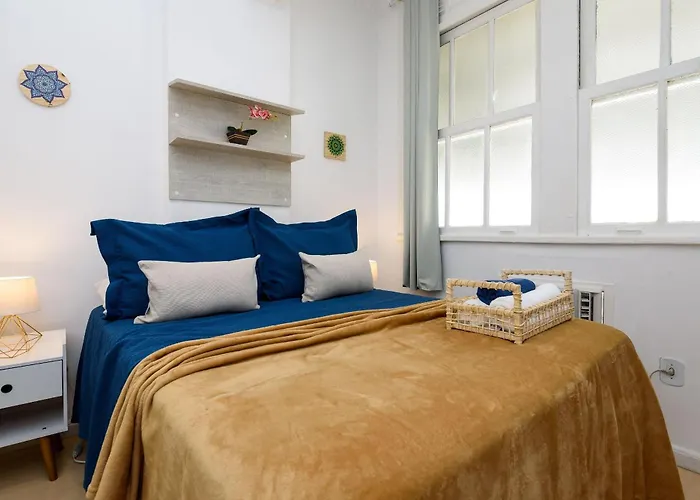 1 Quarto 150M Da Praia De Copacabana | Pj 145/1106 Rio de Janeiro