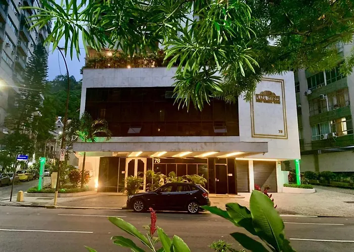 Suíte independente apart hotel plaza Elysees 202B Río de Janeiro