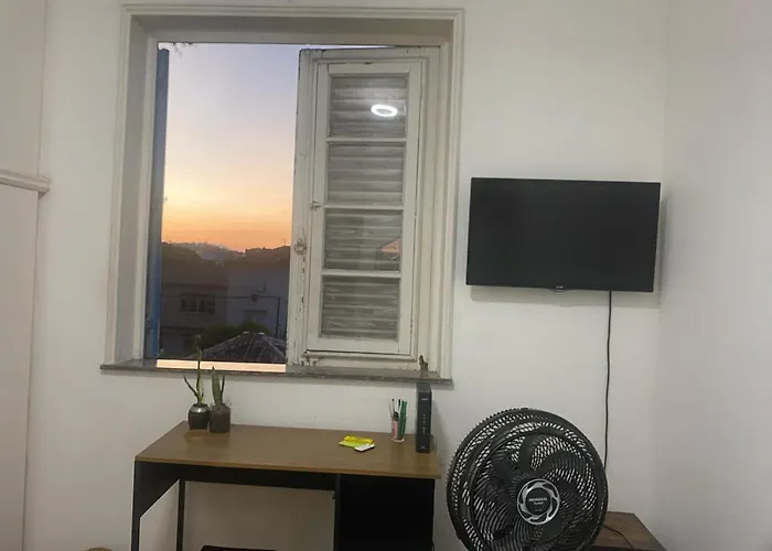 Cantinho Em Santa Teresa Com Bichinhos De Estimacao