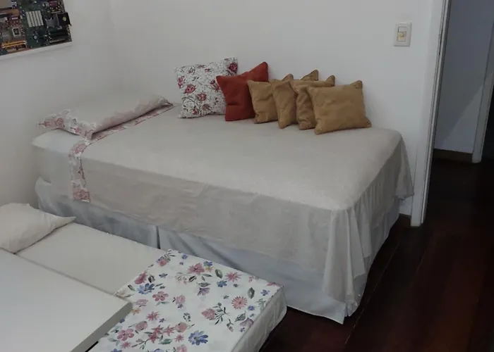 Quartos Em Laranjeiras